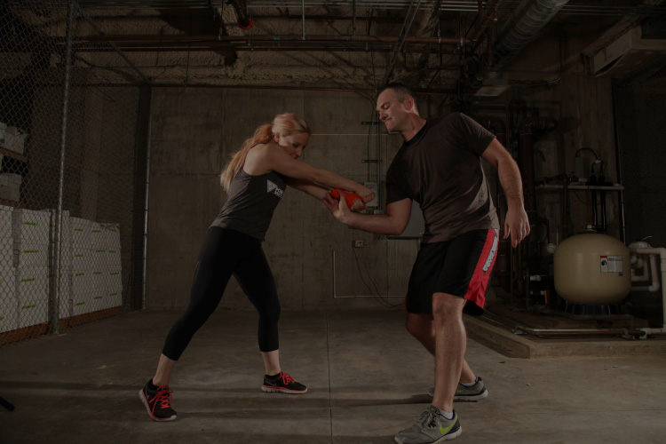entrainement blocage d'un coup de poing